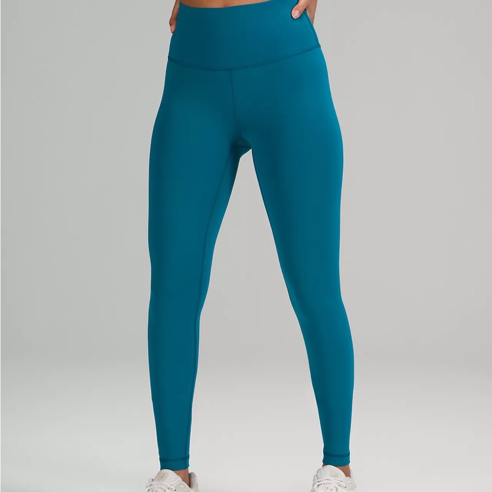 blue lulu lemon leggings